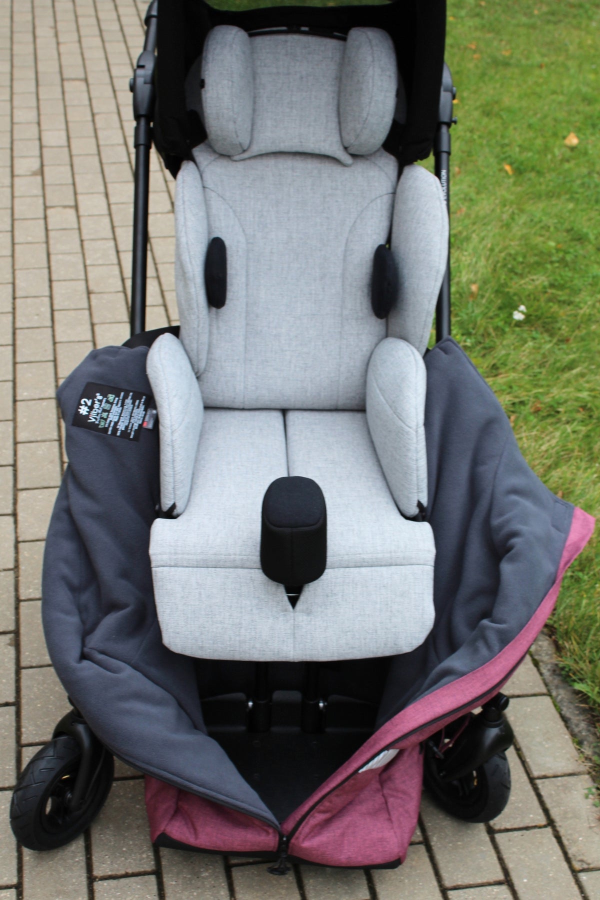 Junior for Seating Systems. Kāju maiss speciālajiem ratiem (Hoggi, Otto Bock)
