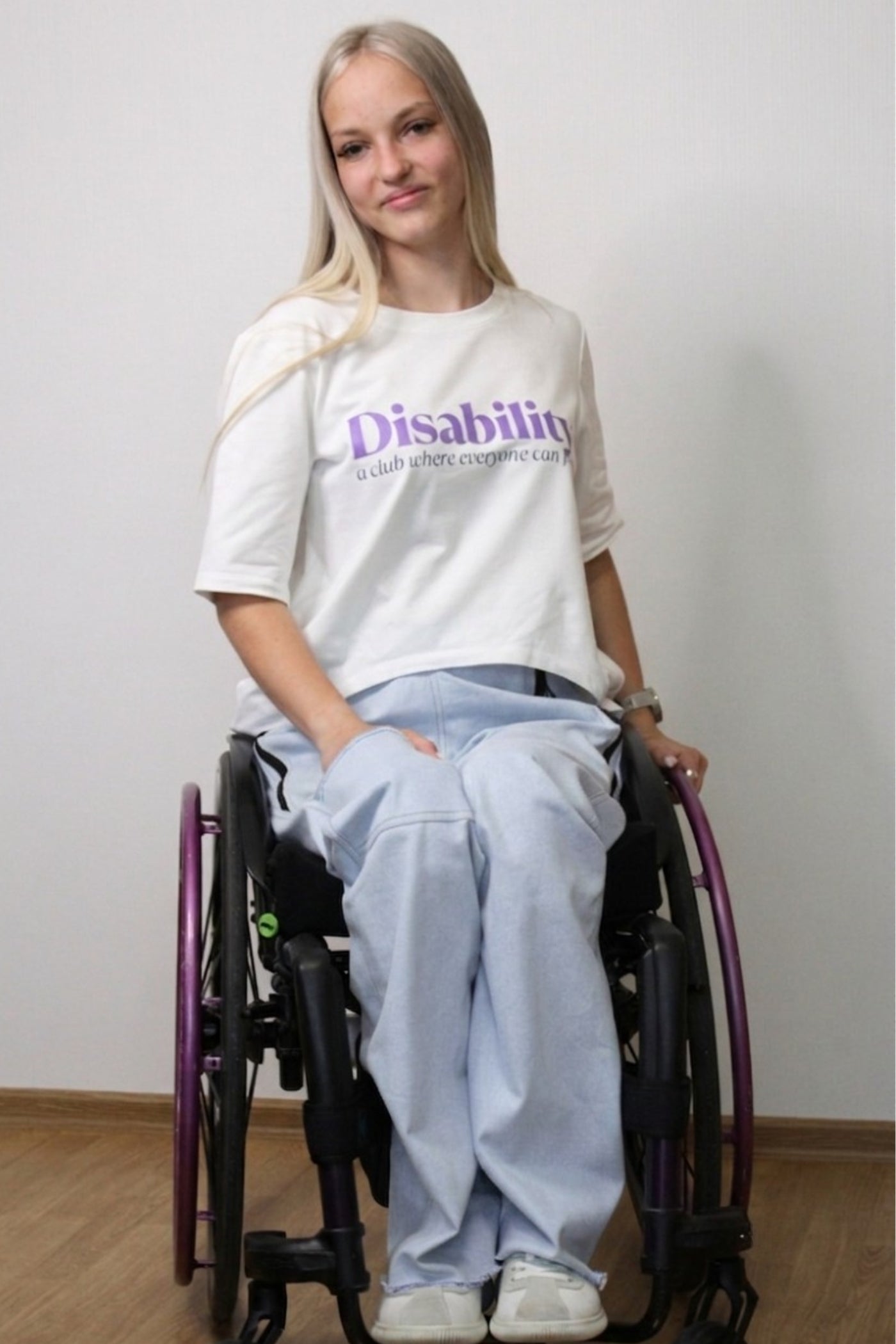 Sieviešu ratiņkrēslu adaptīvie džinsi ar apdruku