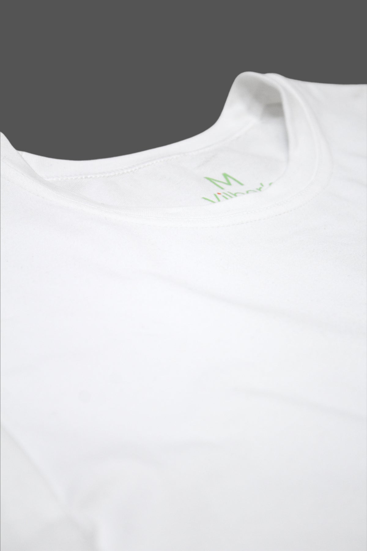 Men's adaptive T-shirt with openable shoulders
