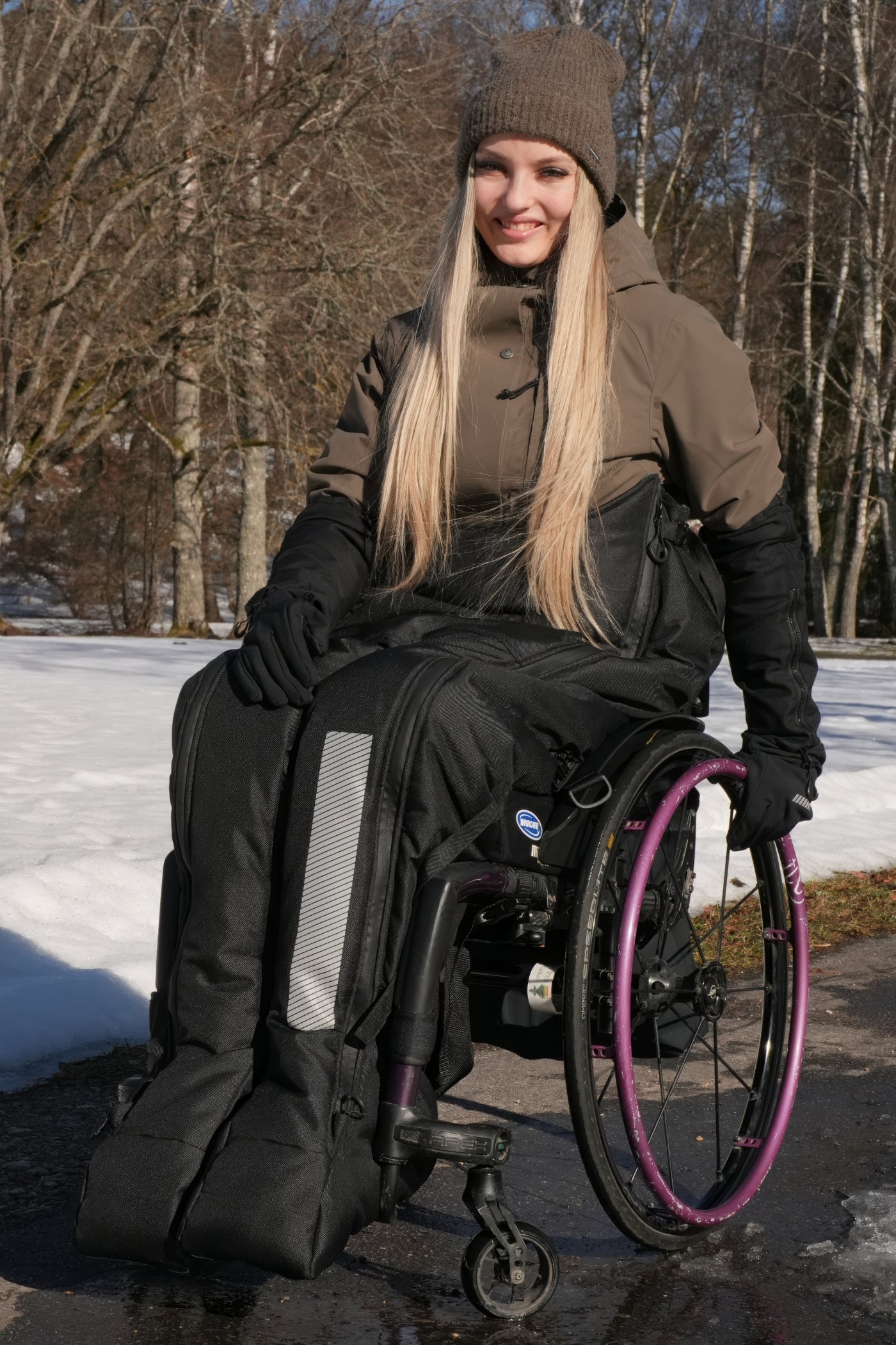 Racer Extreme Pro wheelchair footmuff for extreme weather and wintersports